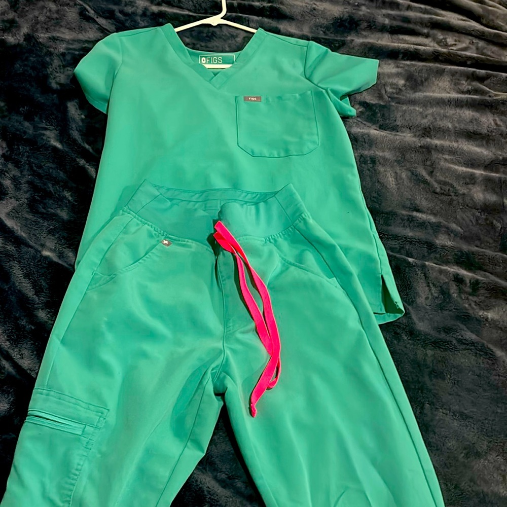 Figs jogger set